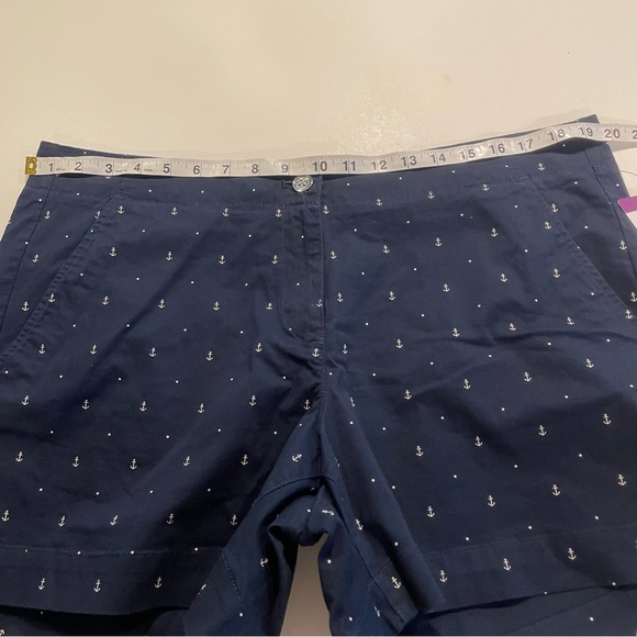 Nautica Navy Seas with White Anchors Design Shorts Size 14 5” inseam 2 Pockets - Picture 6 of 9